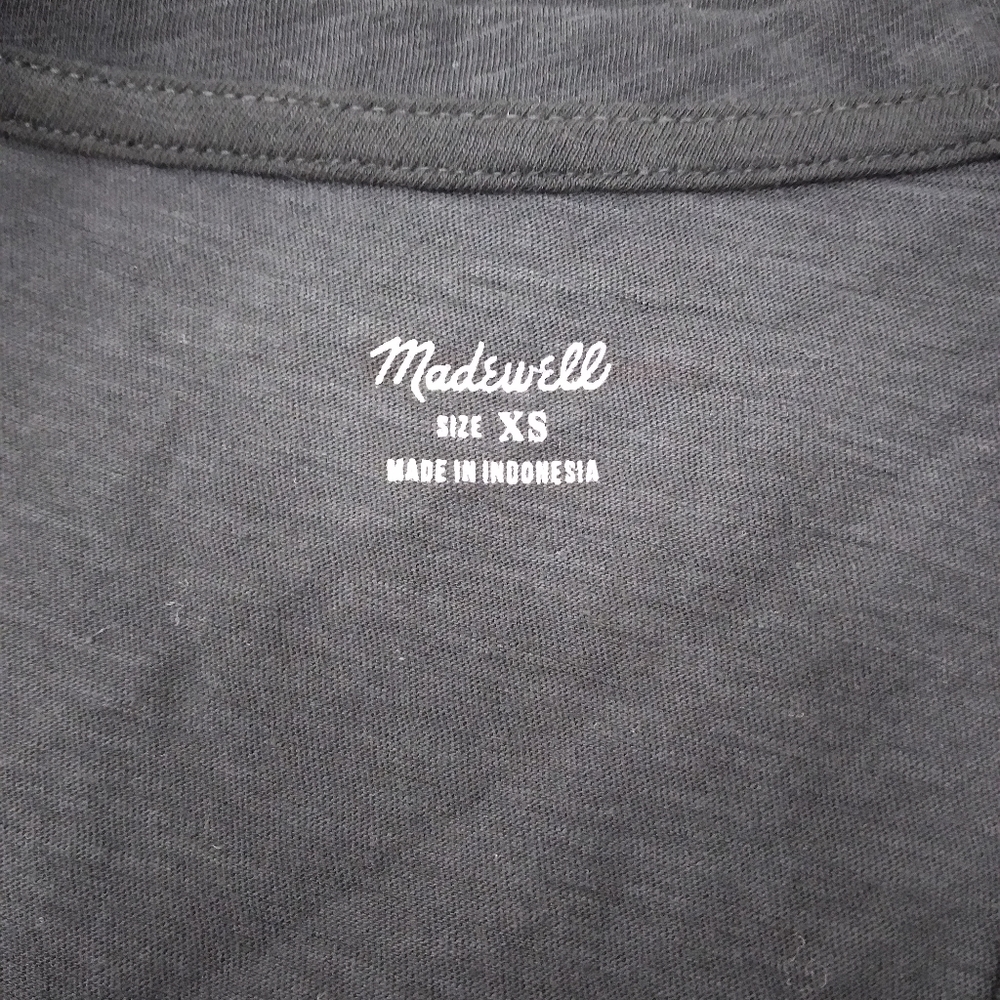 Brand new madewell black whisper cotton tank size medium and extra small - Picture 8 of 8